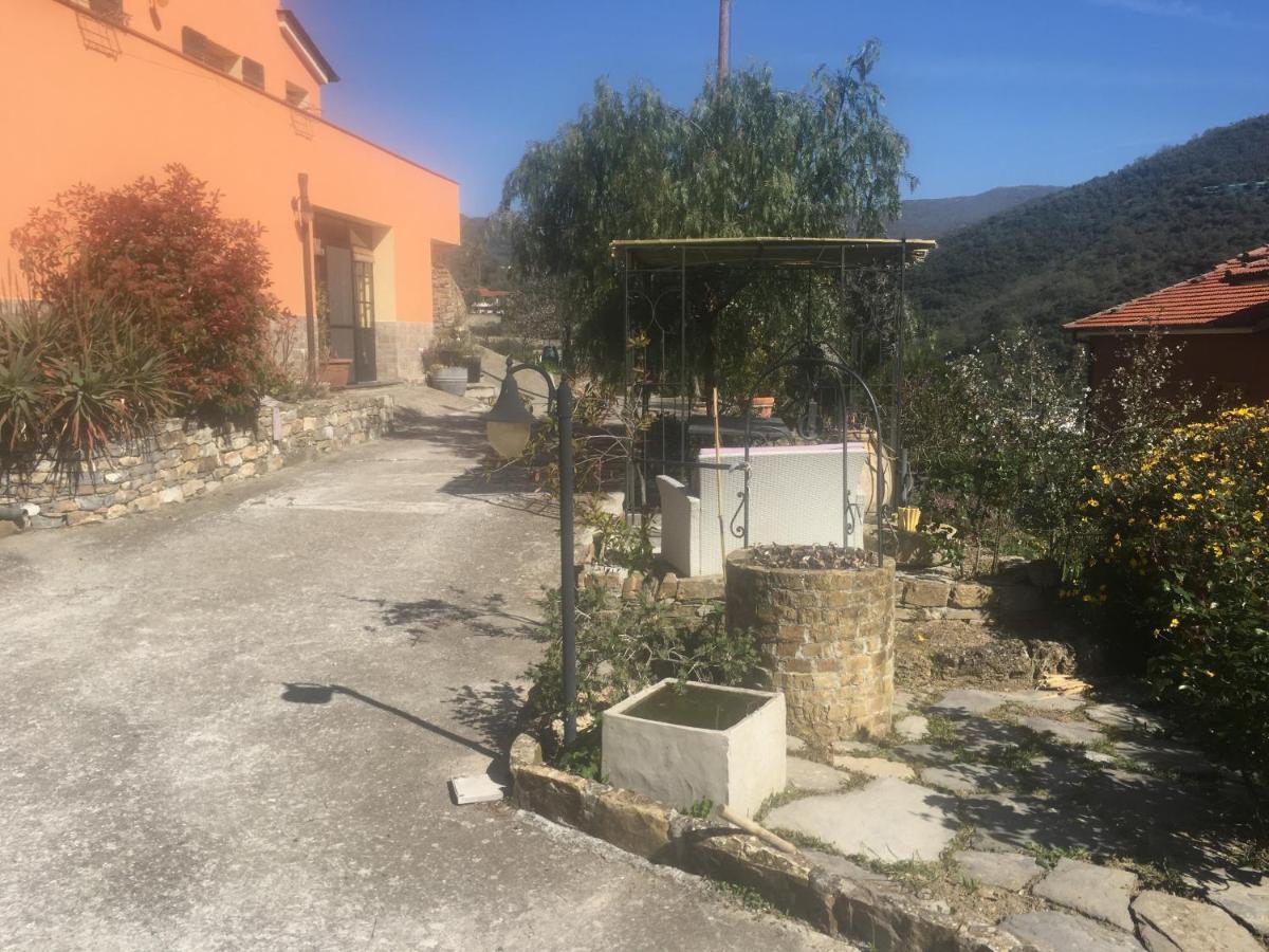 Appartamento Olivo Al Mare - By Host4U Dolcedo Esterno foto