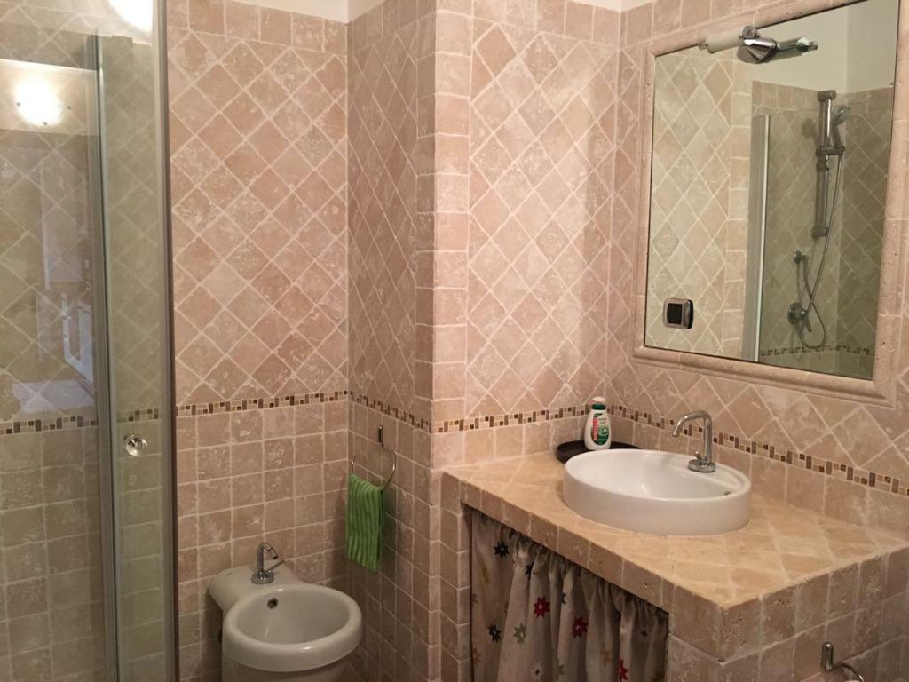 Appartamento Olivo Al Mare - By Host4U Dolcedo Esterno foto